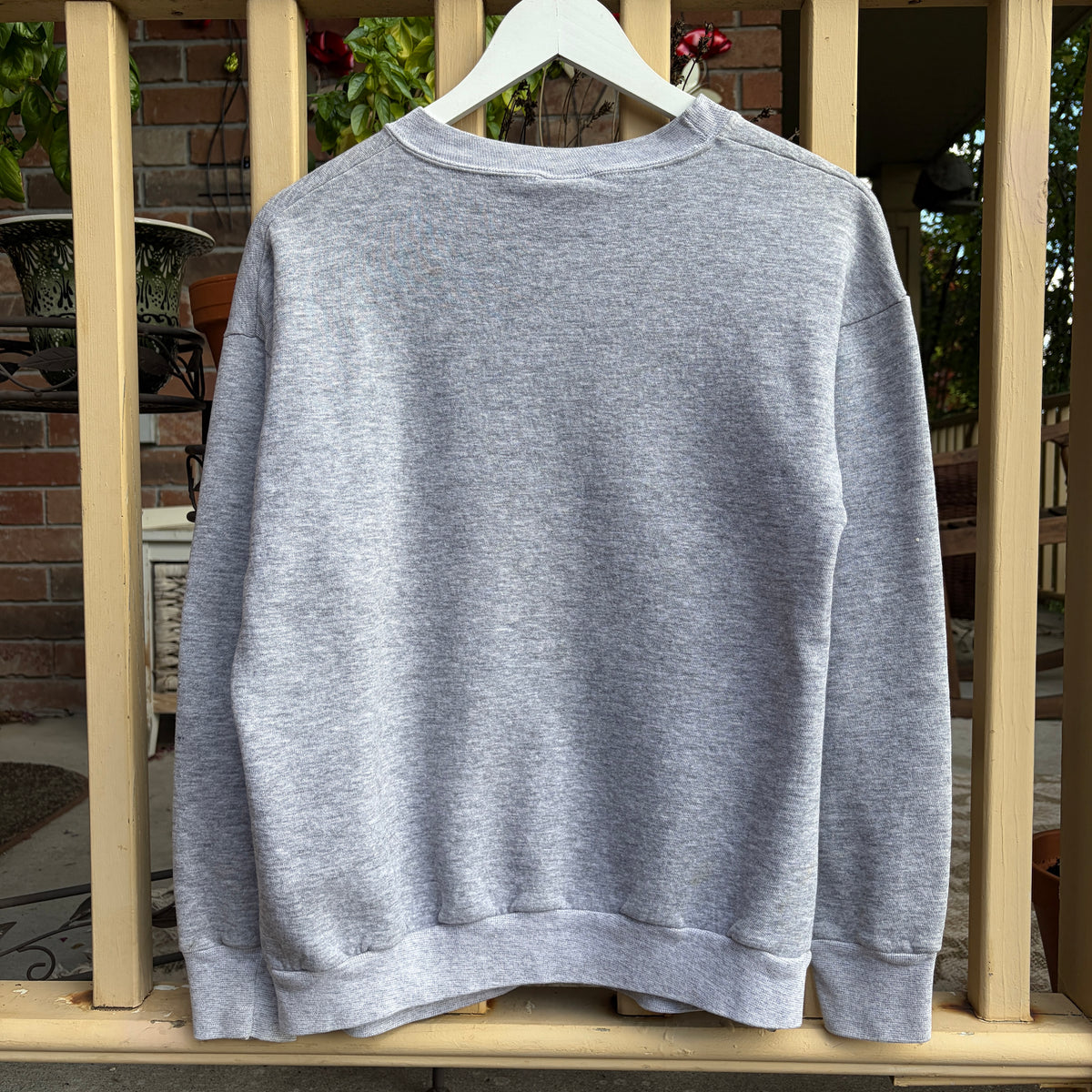 Michigan University Grey Crew Neck, L