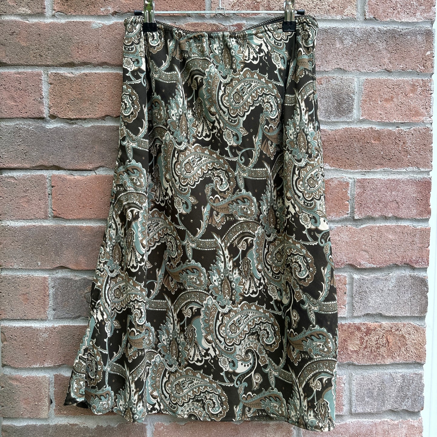 Green Paisley Skirt, 27"
