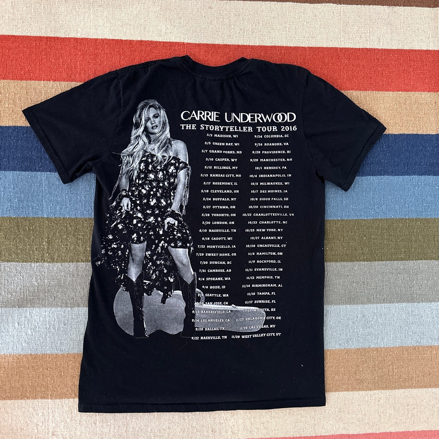 Carrie Underwood 2016 Tour T-Shirt, M