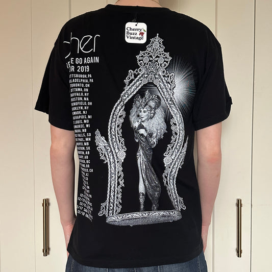 Cher Here We Go Again Tour, 2019, M