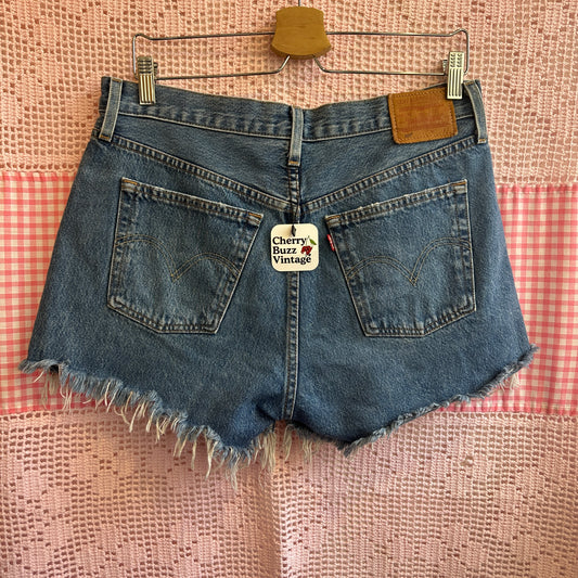 Levis Denim Shorts, 29"