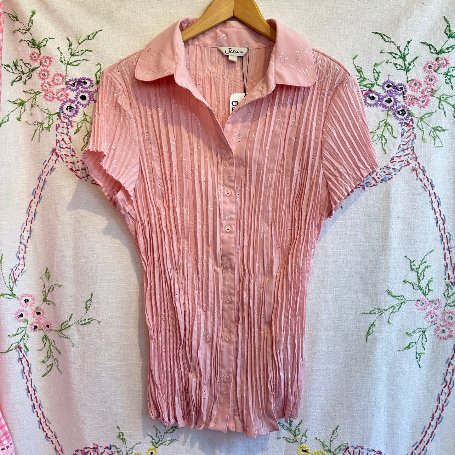Jessica 90s Pink Eyelet Short Sleeve Button Up, L