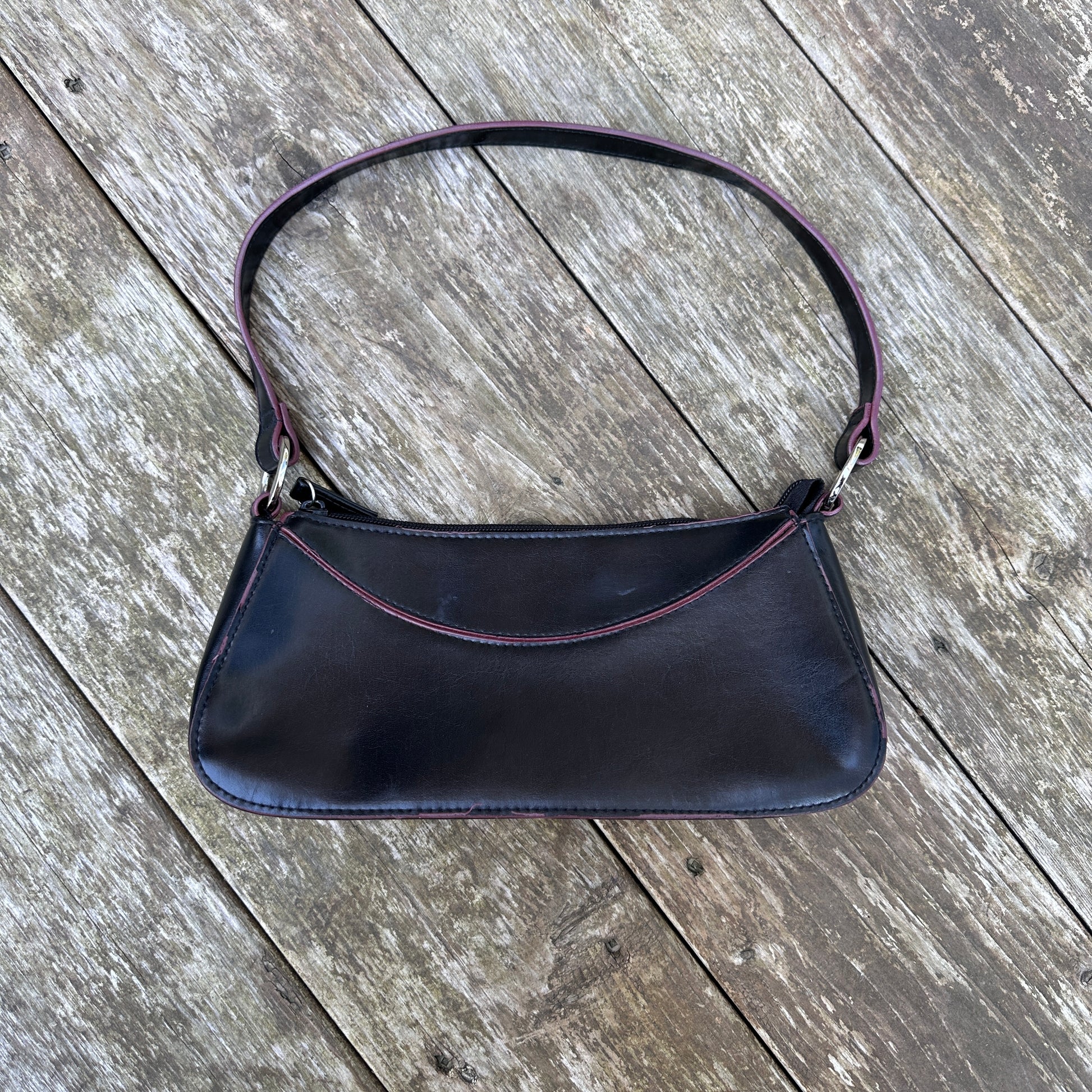 Fiorelli Black Purse - Cherry Buzz