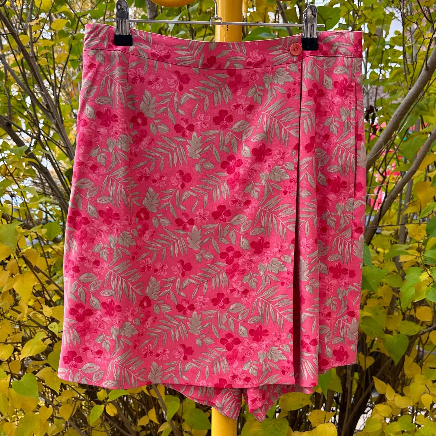 Pink Silk Skirt/Shorts, M - Cherry Buzz