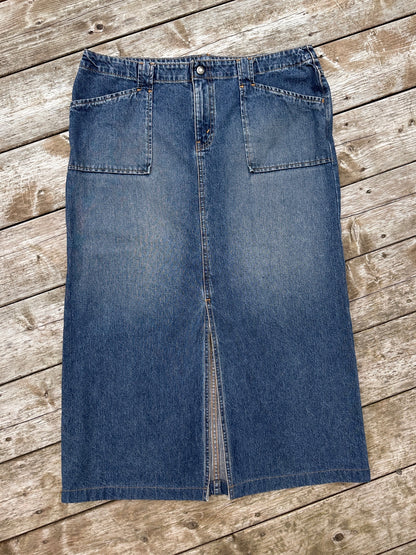 Levi's Iconic Long Denim Skirt, XL - Cherry Buzz