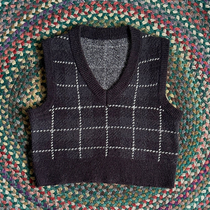 Grey Sweater Vest, S - Cherry Buzz