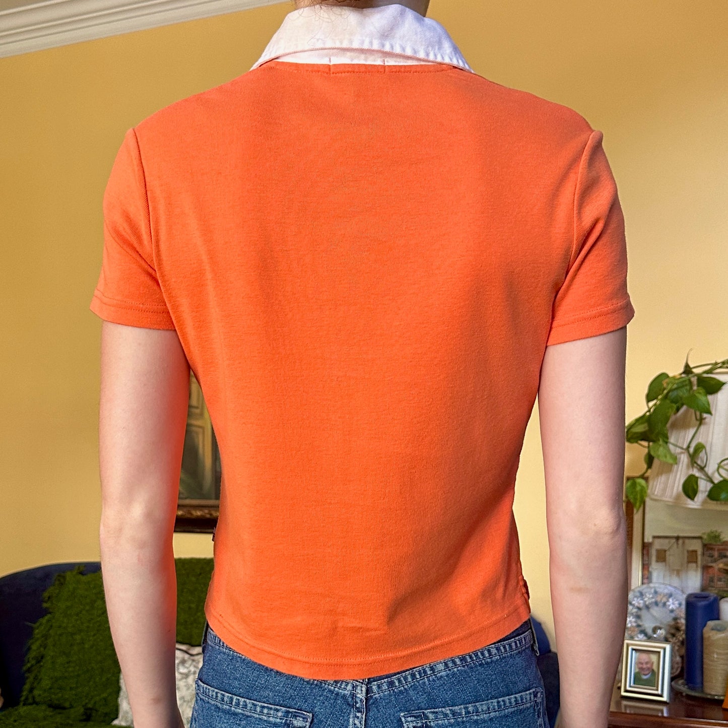 U2 Orange Cotton V-Neck with White Collar, M