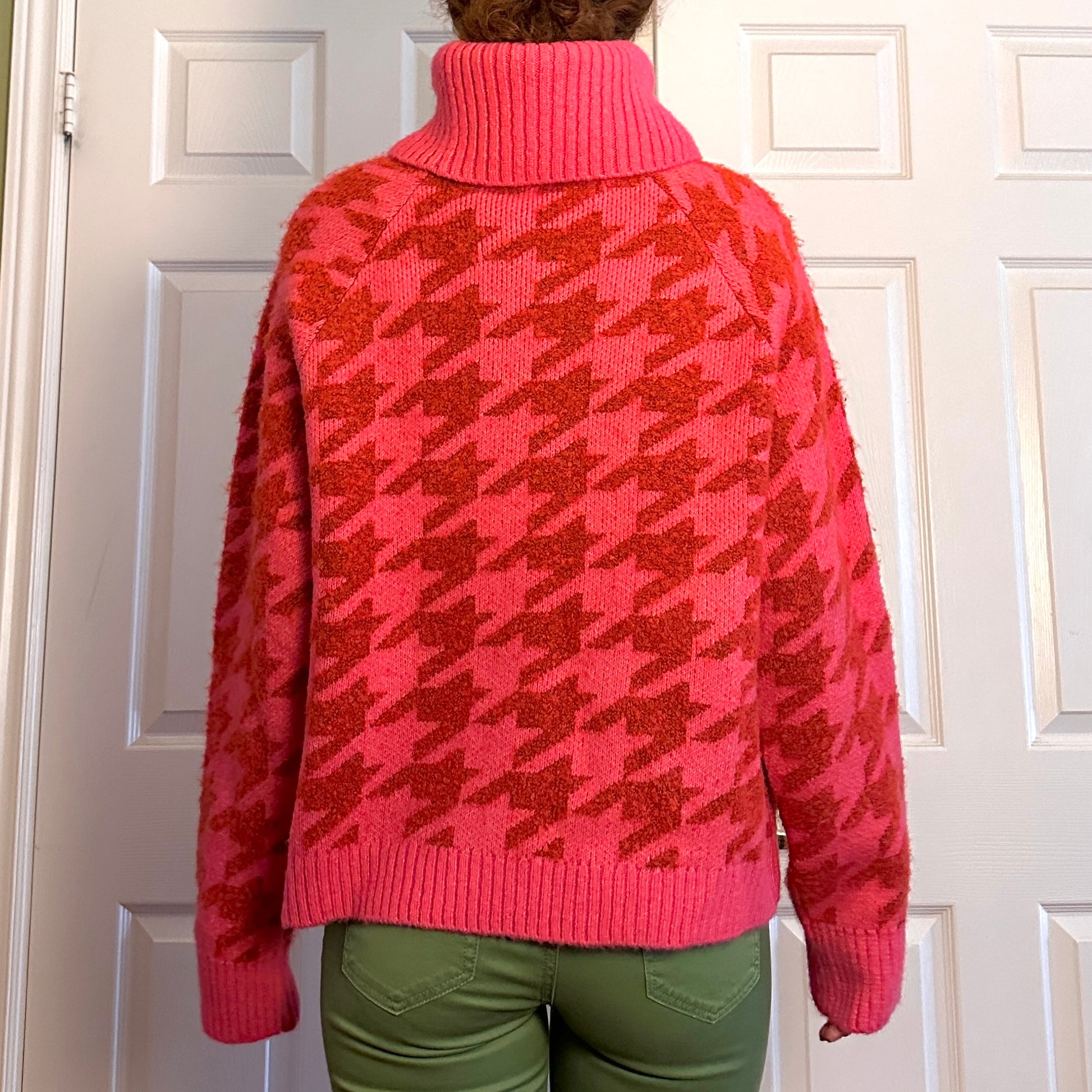 MNG Hounds Tooth Sweater, XL - Cherry Buzz