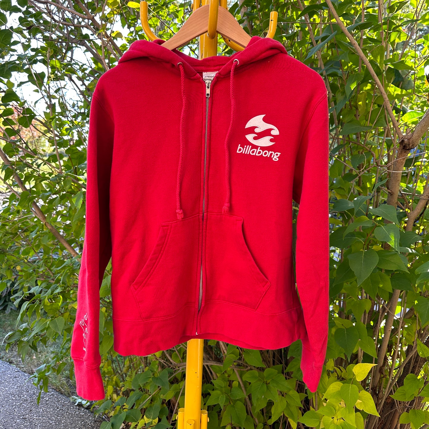 Billabong Red Zip-Up Sweater, L - Cherry Buzz