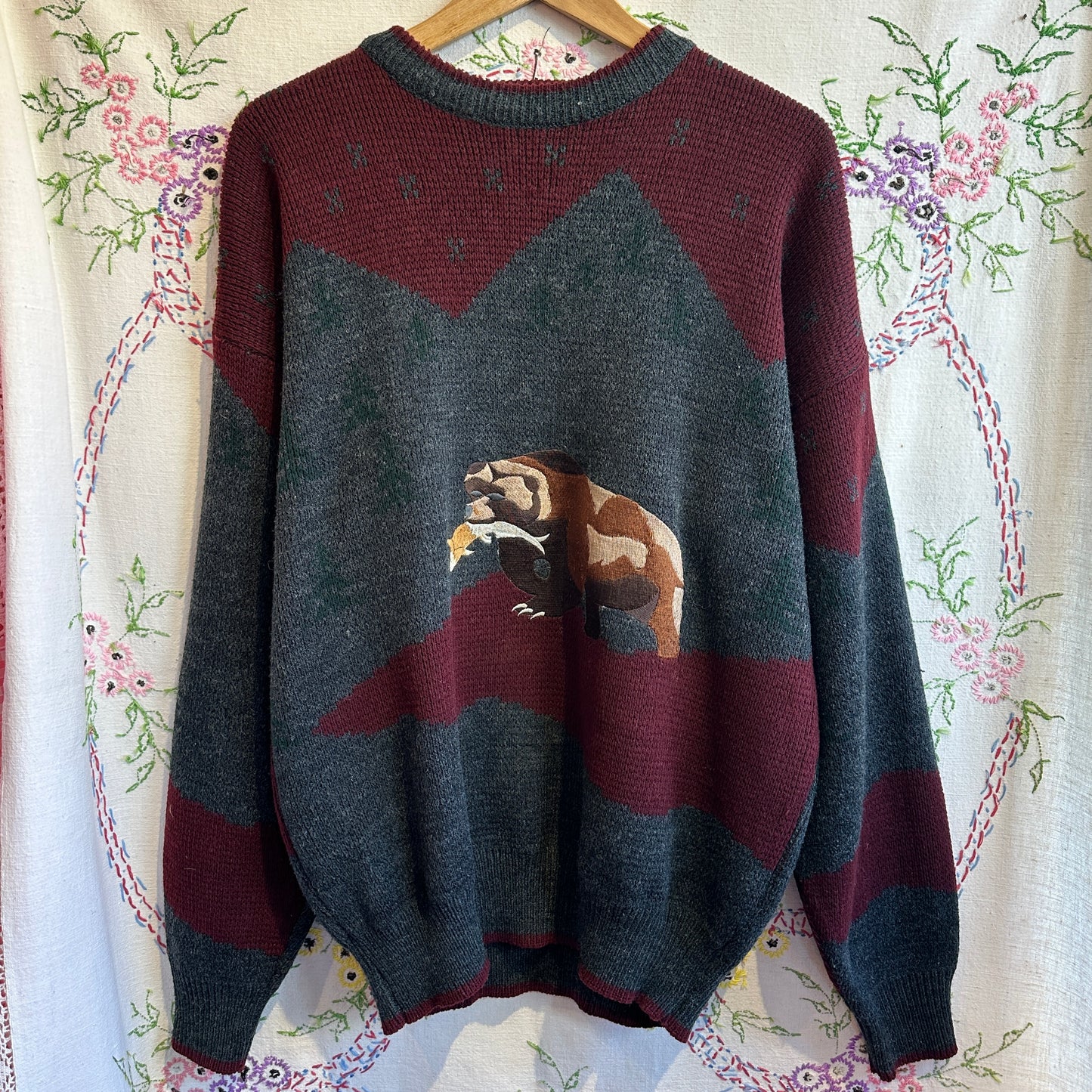 Knit Sweater with Embroidered Bear, M