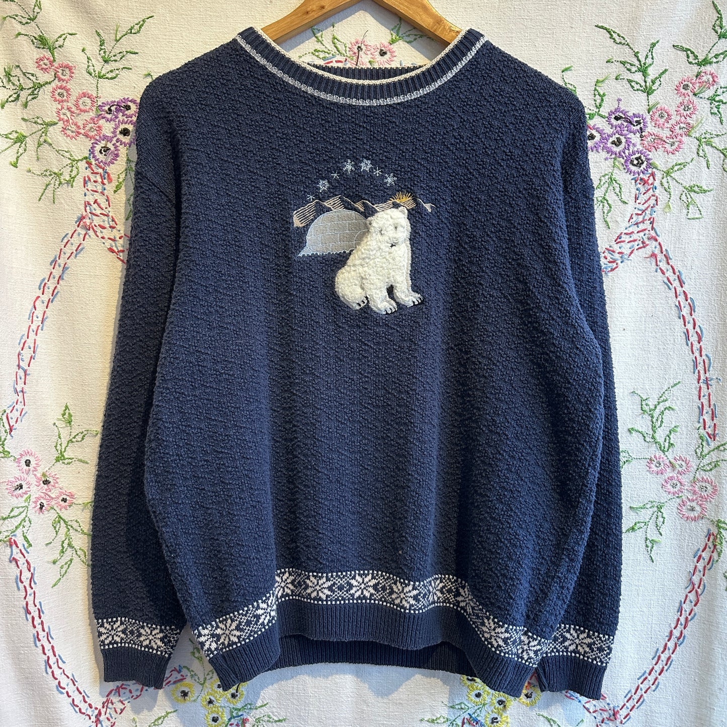 Northern Reflections Polar Bear Sweater, M