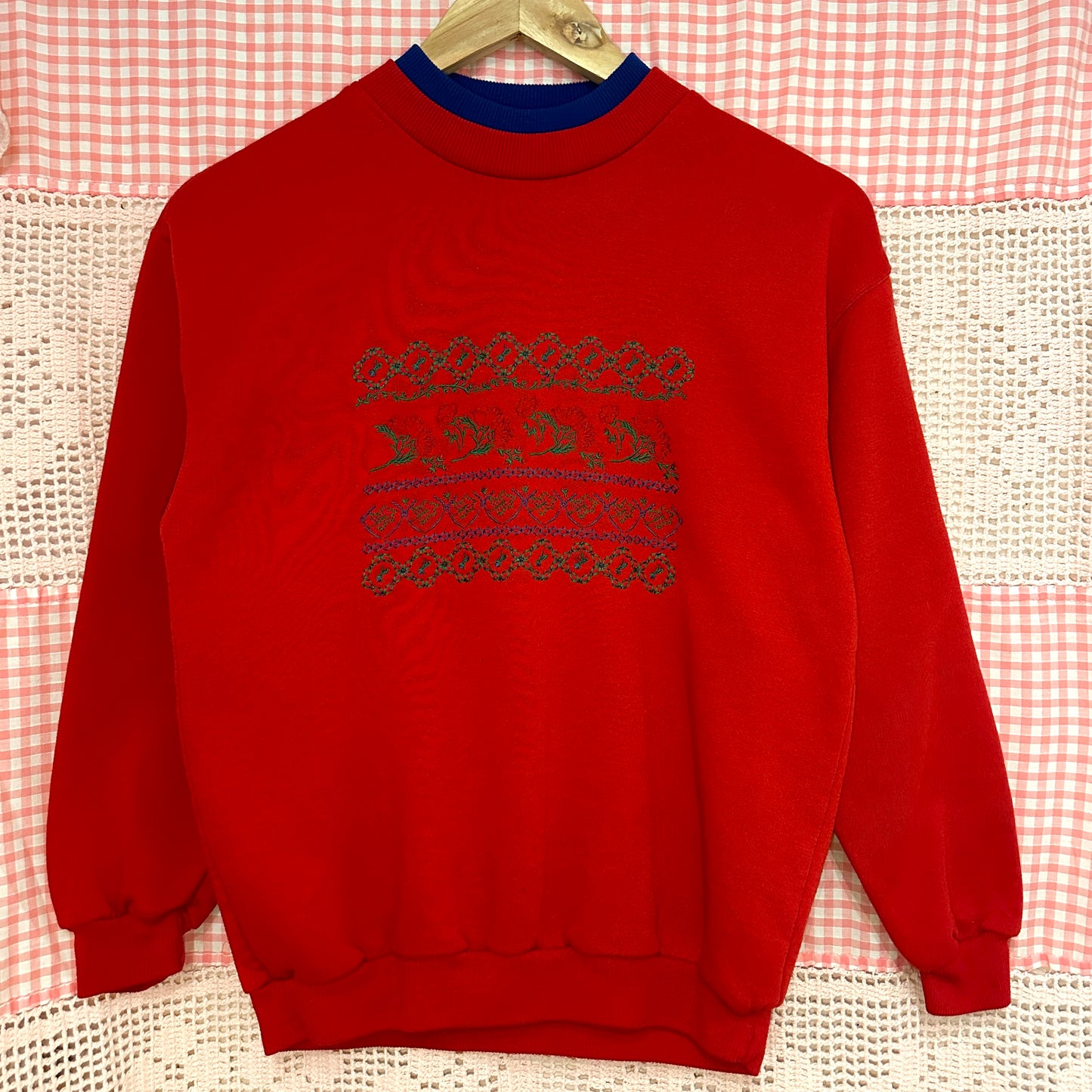 Red Floral Embroidered Crew Neck, S