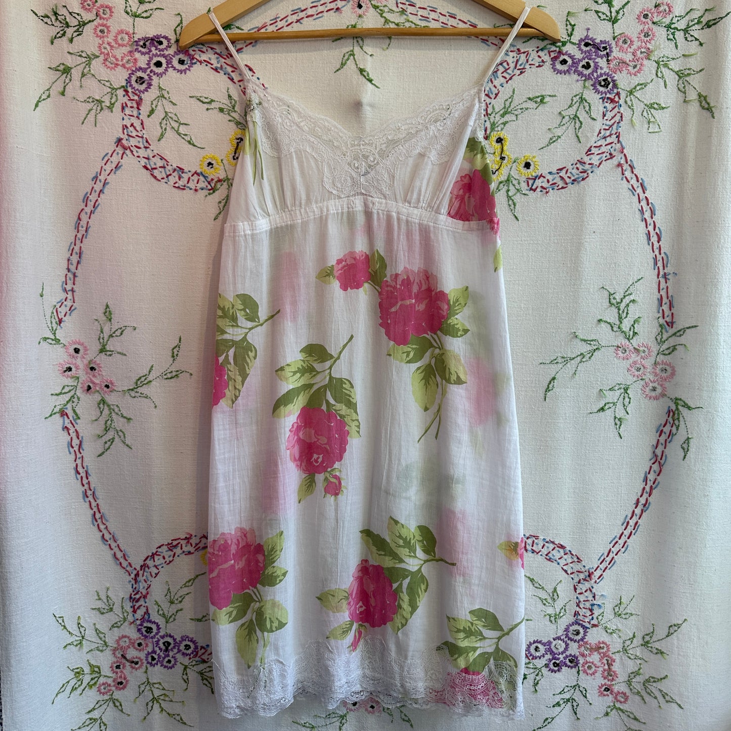 White Floral Sheer Slip, M