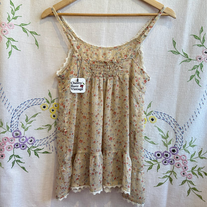 Floral and Lace Beige Top, L
