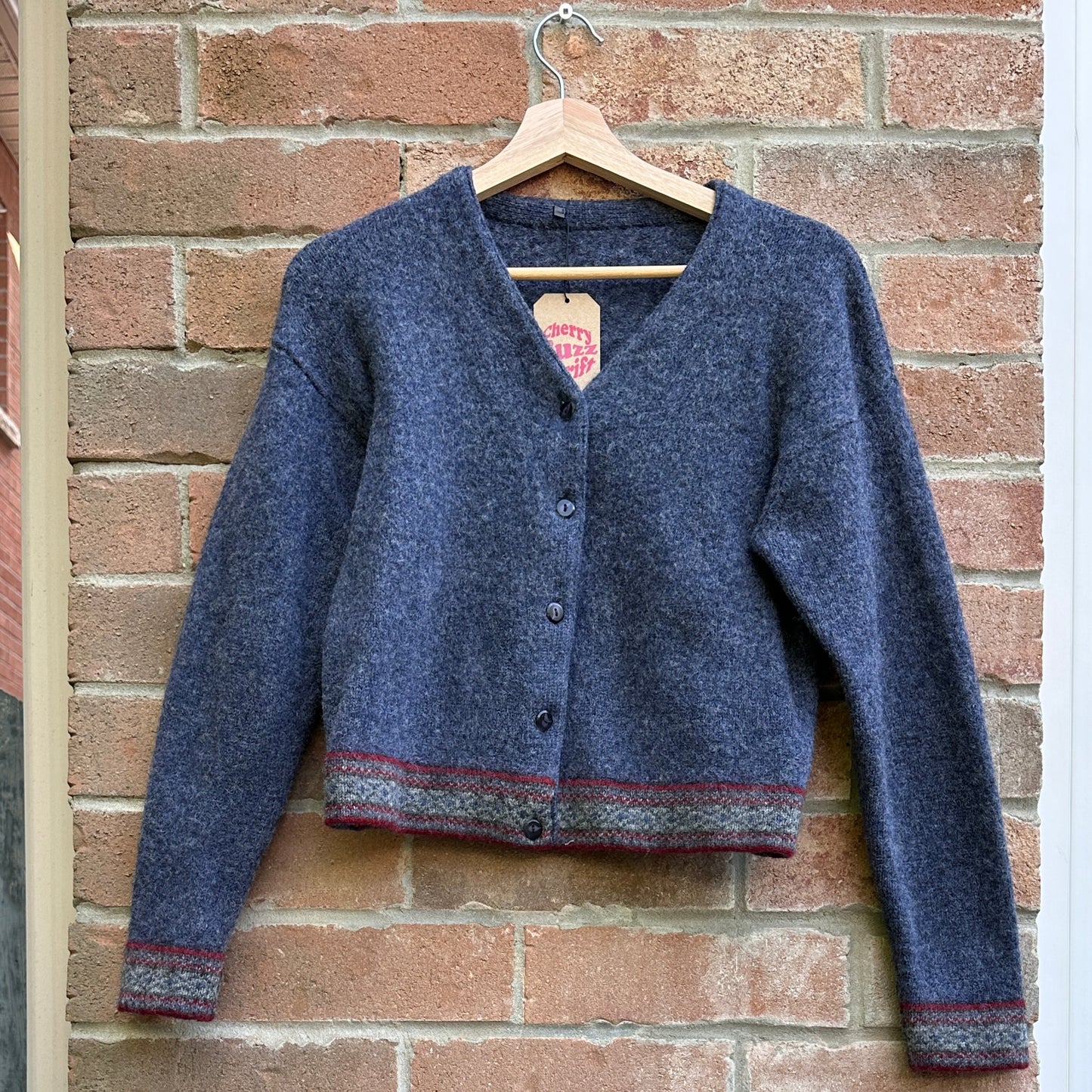 Shetland Wool Navy Blue Cardigan, M