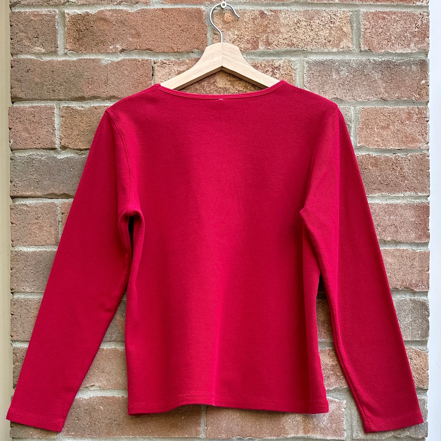 Northern Reflections Red Waffle Knit Long Sleeve, M