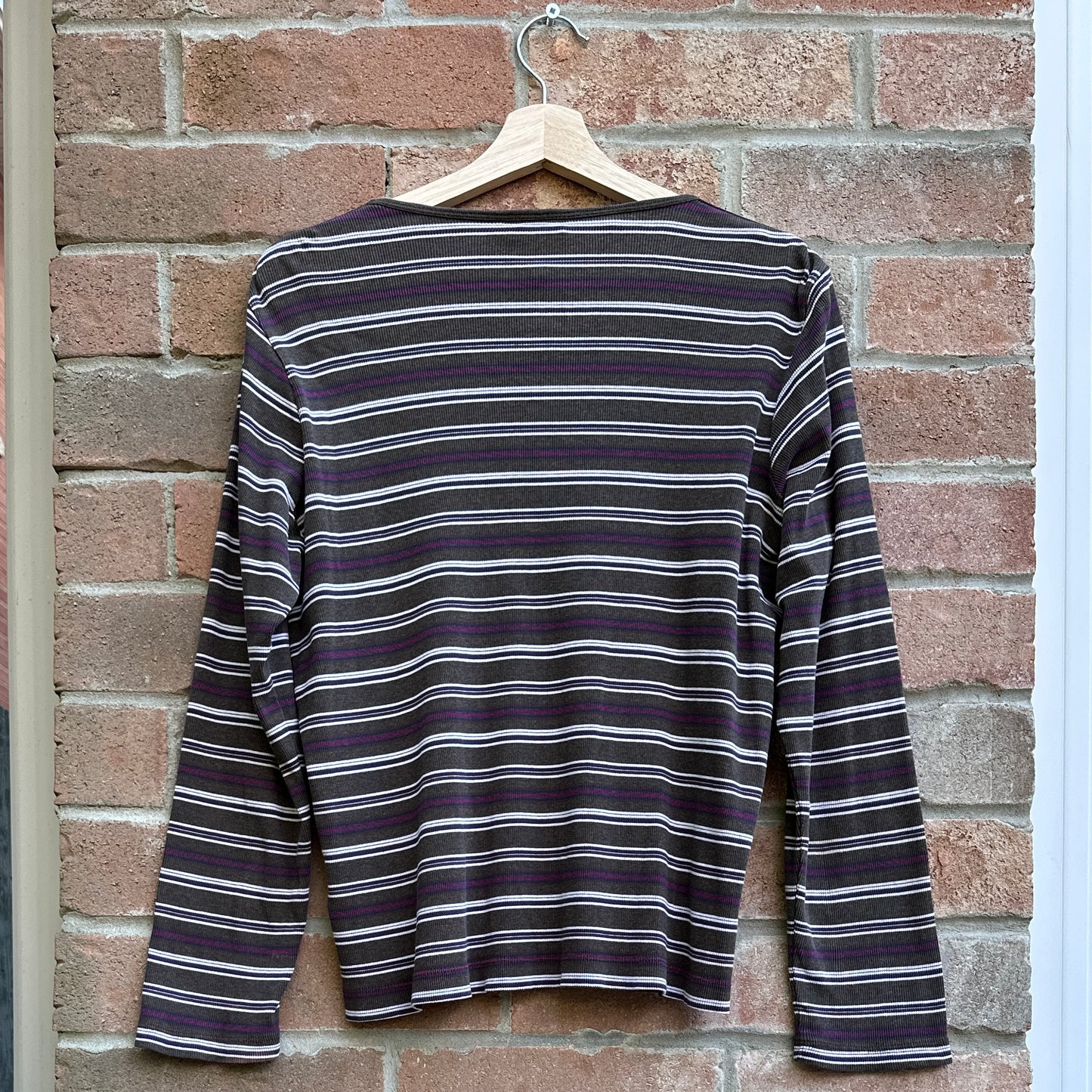 Tabi Active Brown Stripe Waffle Knit Long Sleeve, M