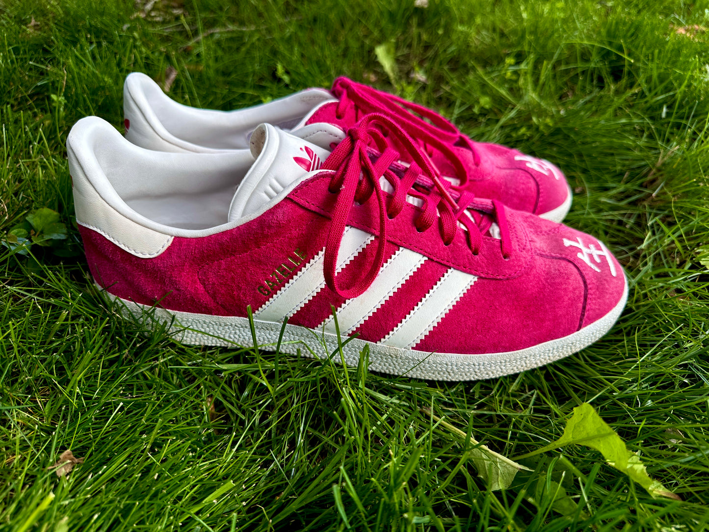 Adidas Gazelles Pink, 9.5 - Cherry Buzz