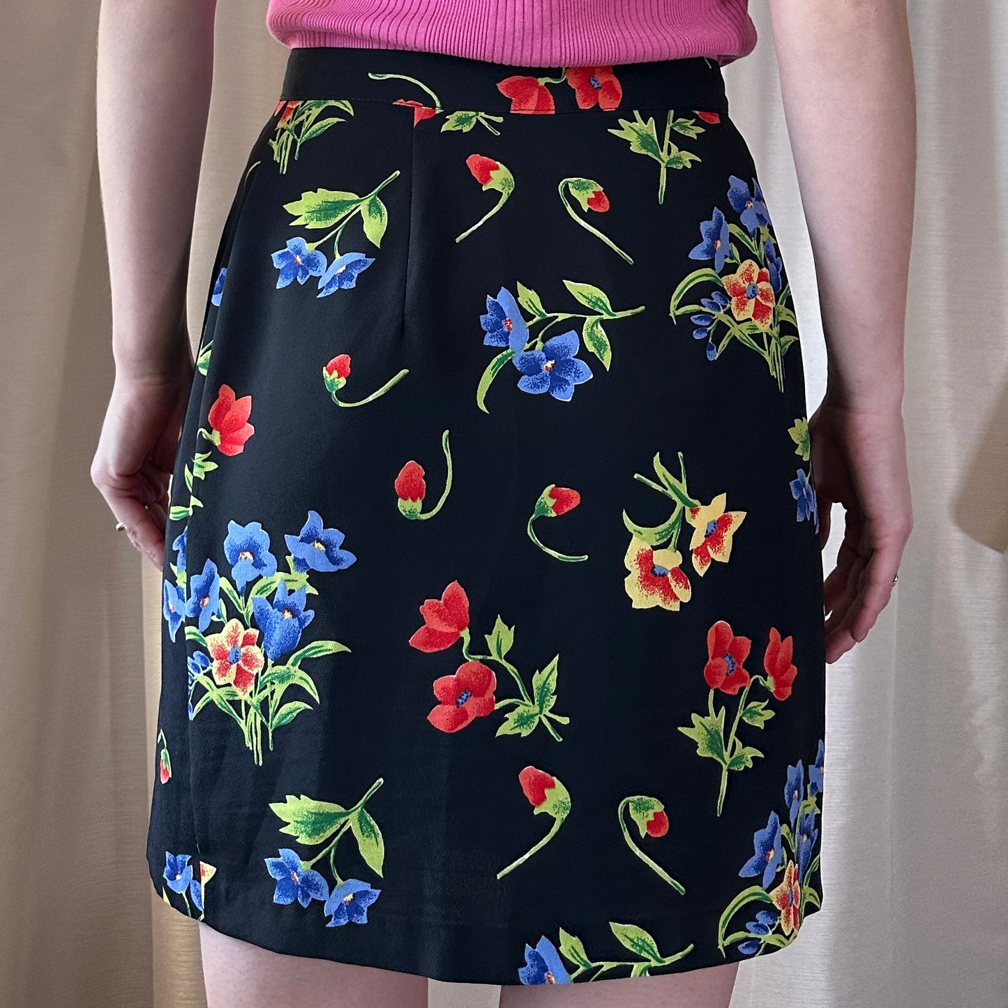 Limité Floral Skirt, L