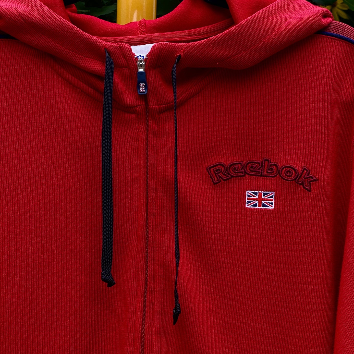 Reebok Red Zip Up, L - Cherry Buzz