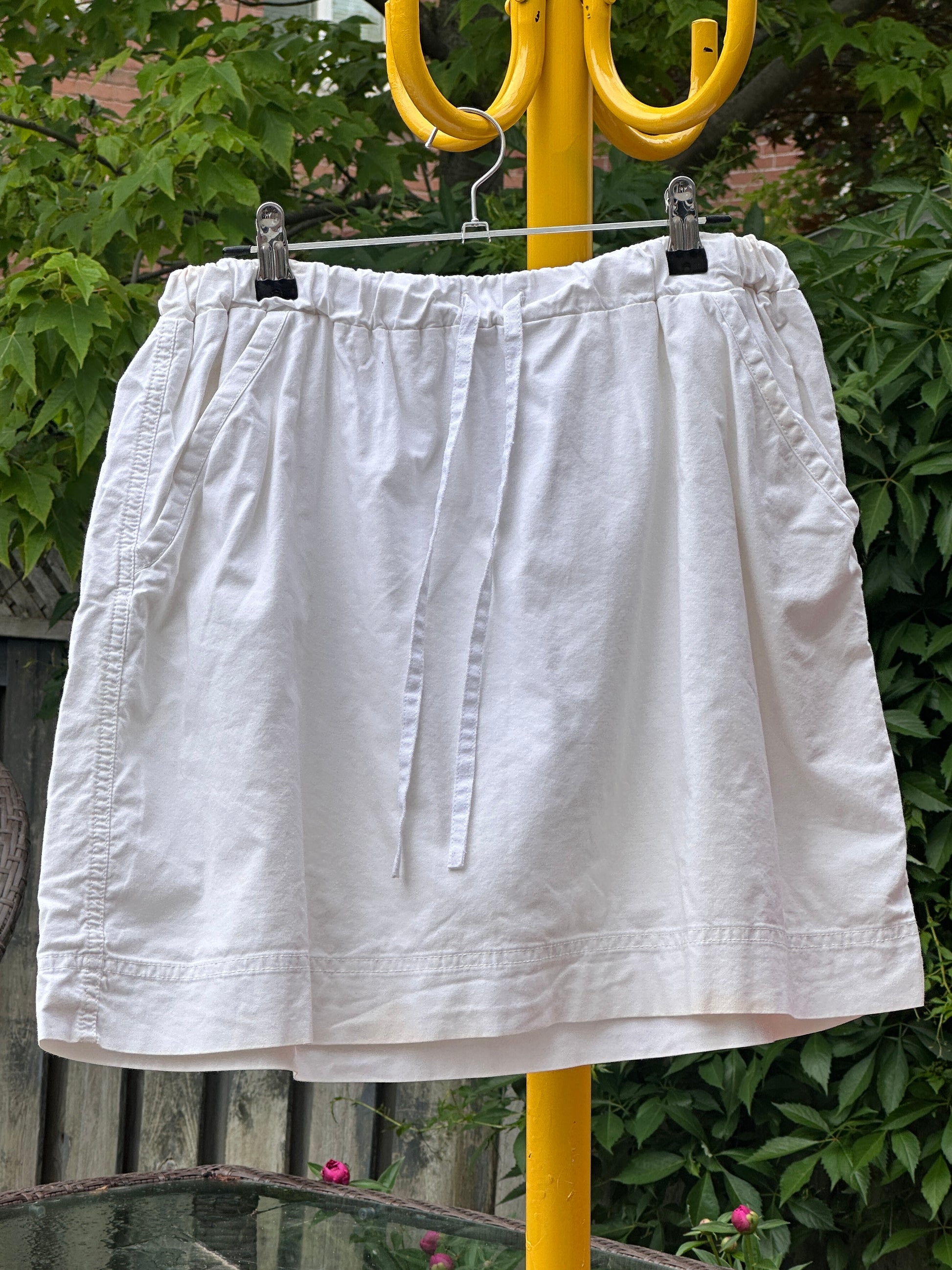 Merona White Skirt, M - Skirt - Cherry Buzz