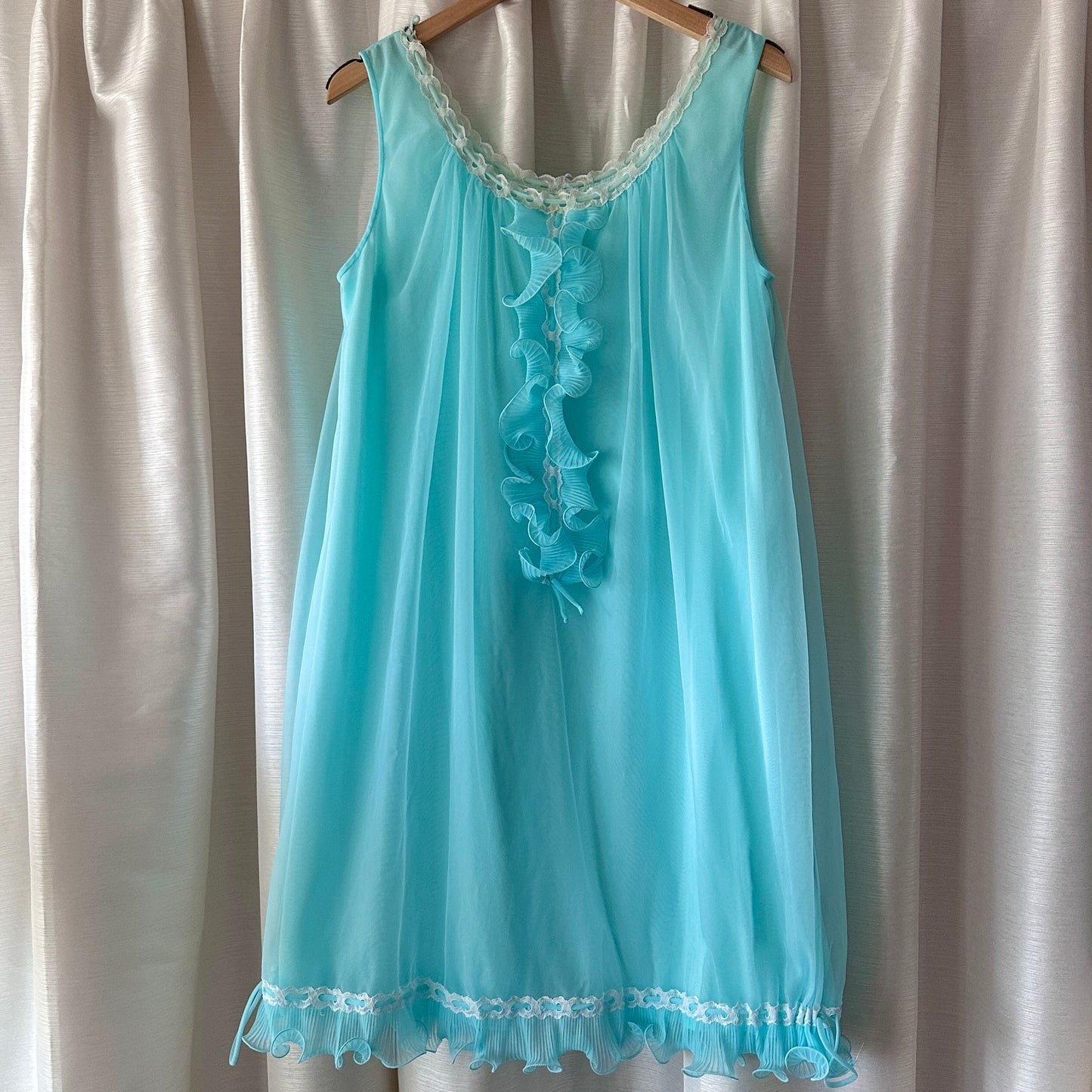 Vintage Blue Night Gown with Frills, M