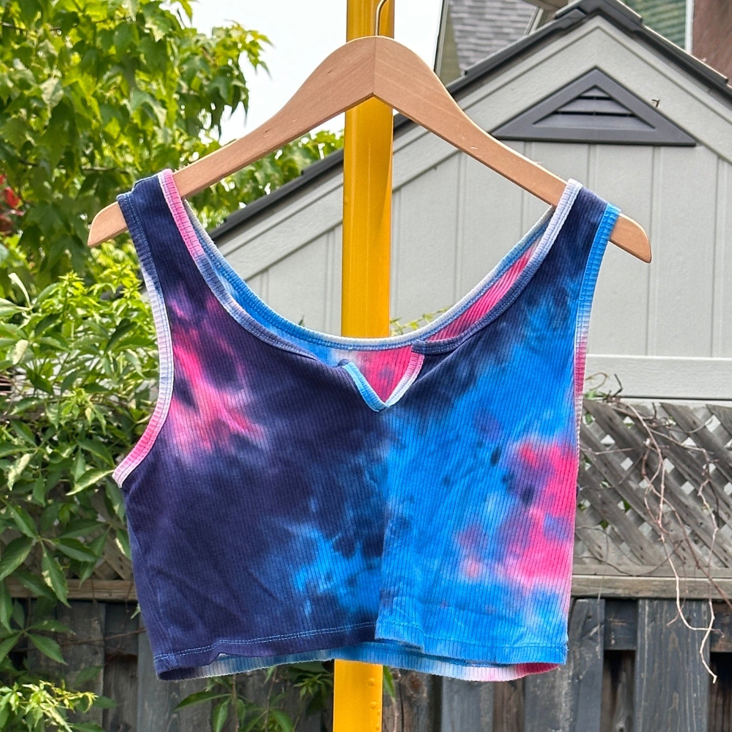 Cropped Tie-Dye Top, L - Shirt - Cherry Buzz